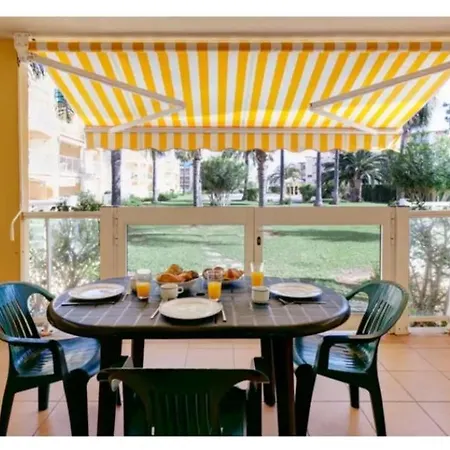La Riviera *