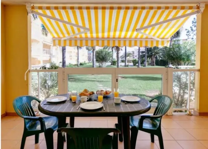 La Riviera *